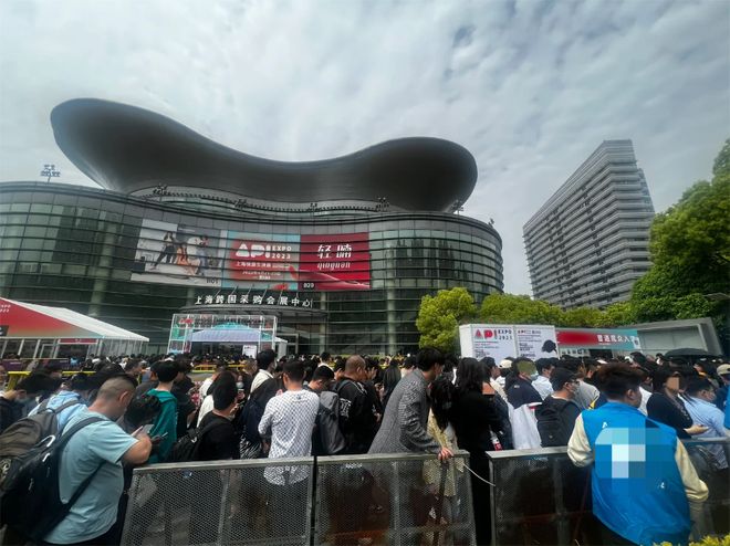 动3亿男女买爆情趣用品!不朽情缘试玩版安全套卖不(图8) 动3亿男女买爆情趣用品!不朽情缘试玩版安全套卖不(图8)